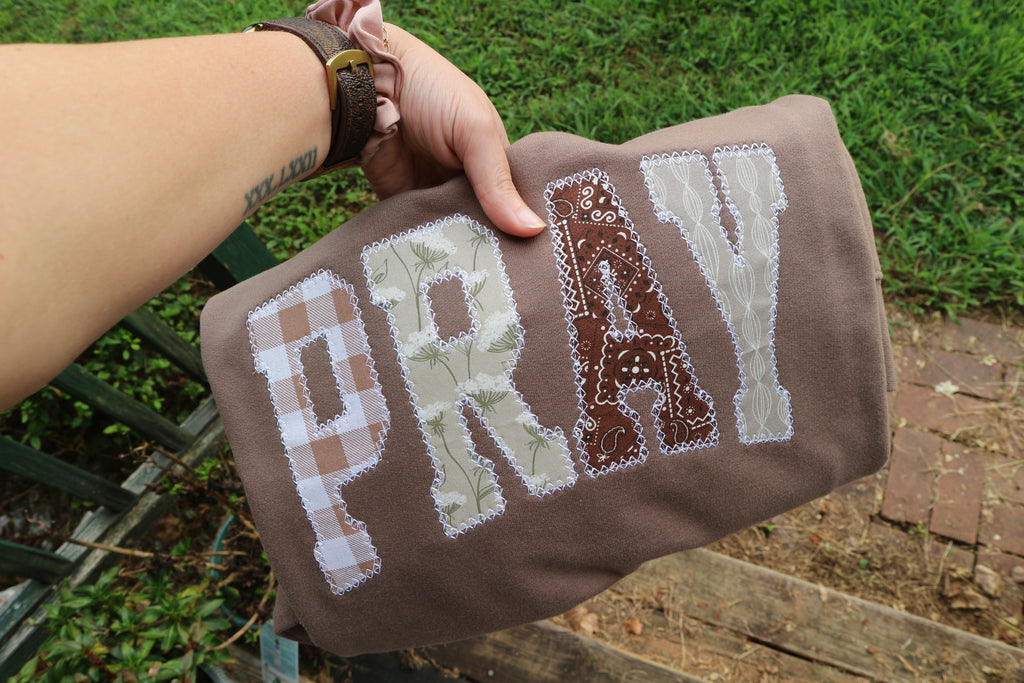 PRAY Sweatshirt